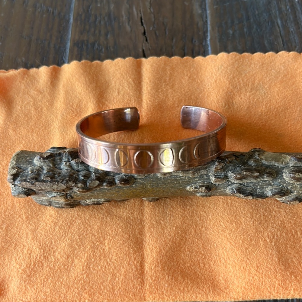 Copper moon cuff UNISEX